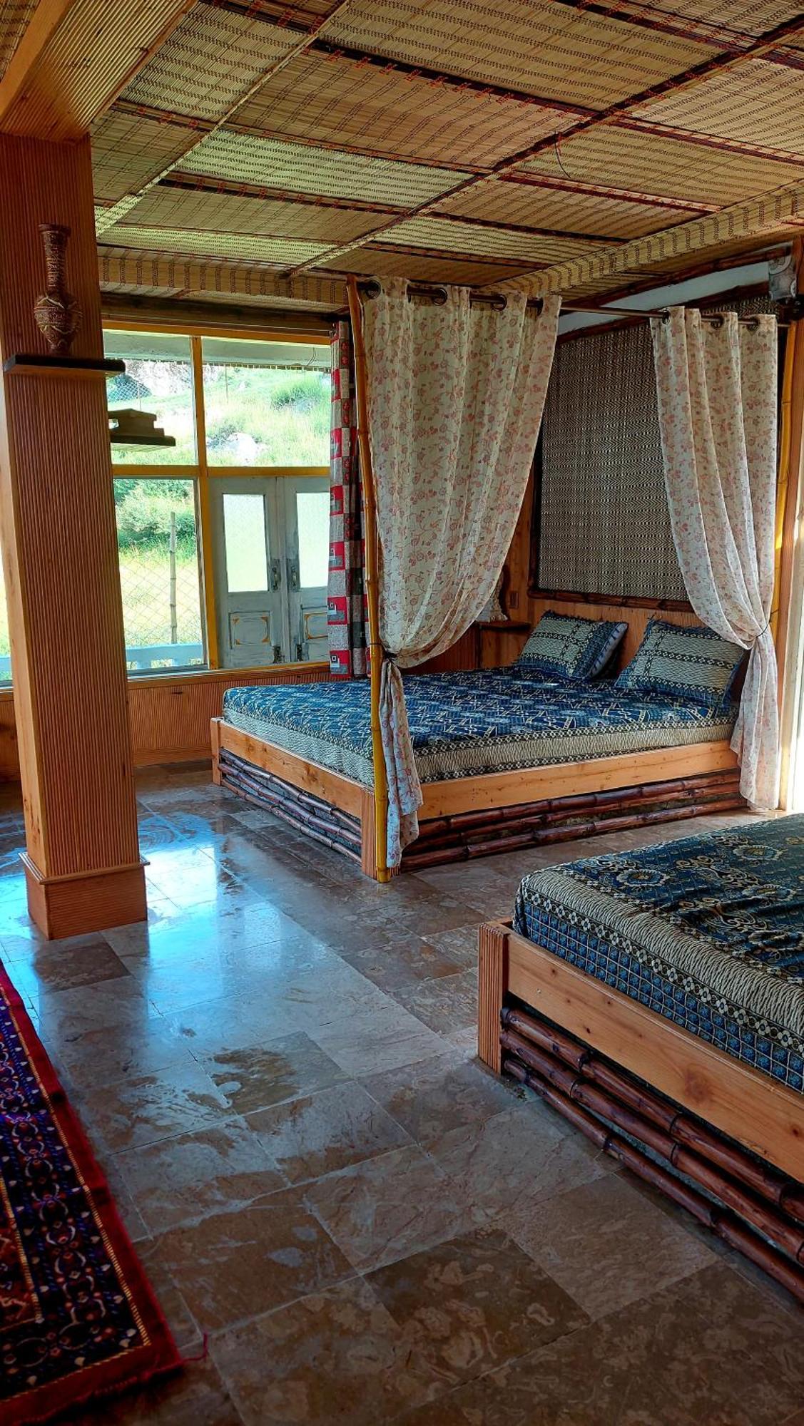 Khana Badosh Resort Kalam Luaran gambar