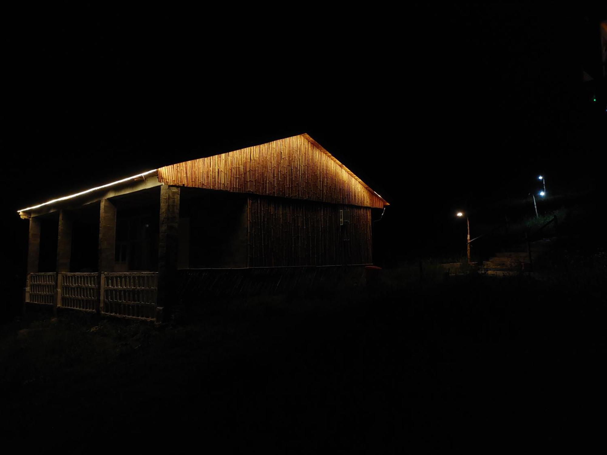 Khana Badosh Resort Kalam Luaran gambar